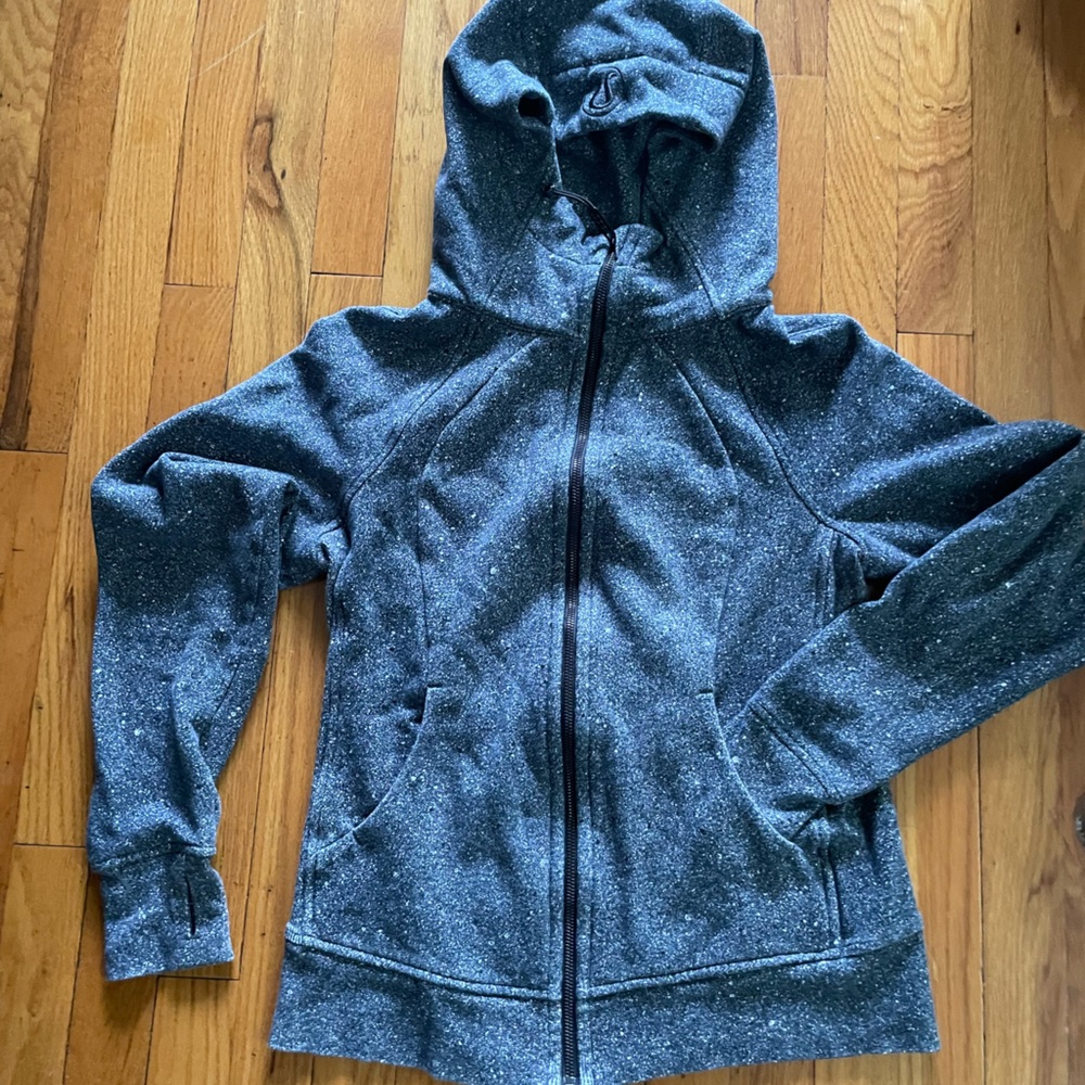Lululemon scuba hoodie size 8, GUC